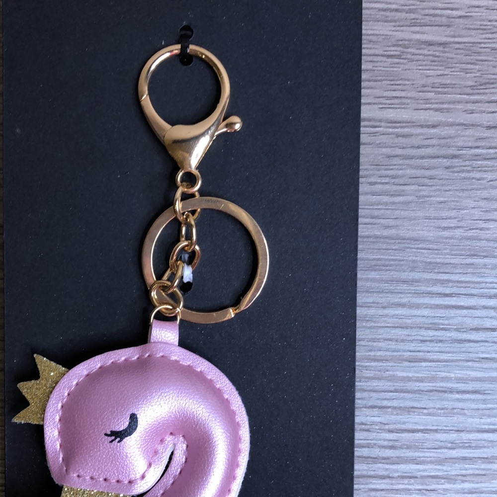 Rampage. Rabbit Fur Swan Pompons Keychain. - Picture 3 of 5